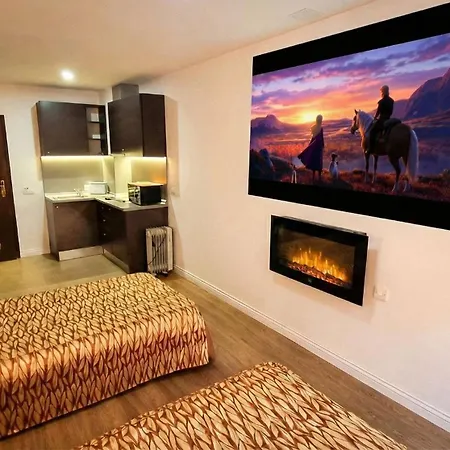 Mountain Paradise 2 - Quiet Cosy - Balcony, Wifi Daire *