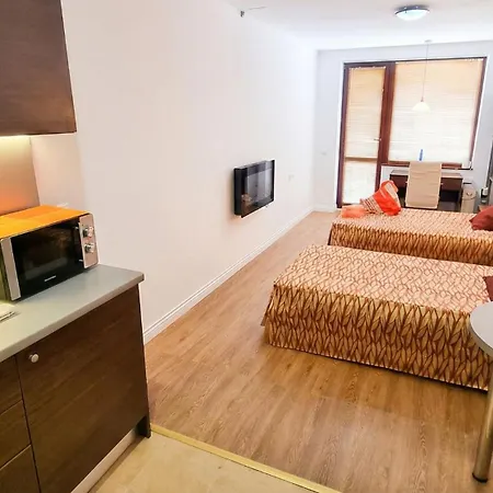 Mountain Paradise 2 - Quiet Cosy - Balcony, Wifi Daire *