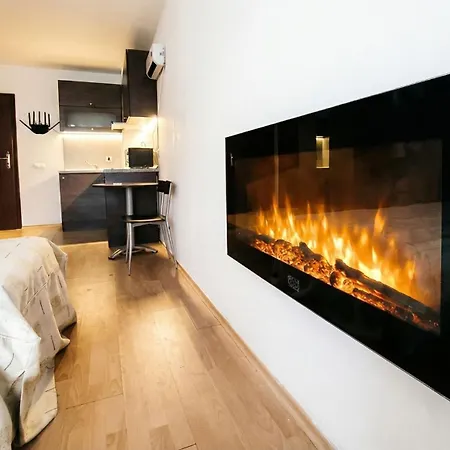 Mountain Paradise 2 - Quiet Cosy - Balcony, Wifi Daire *