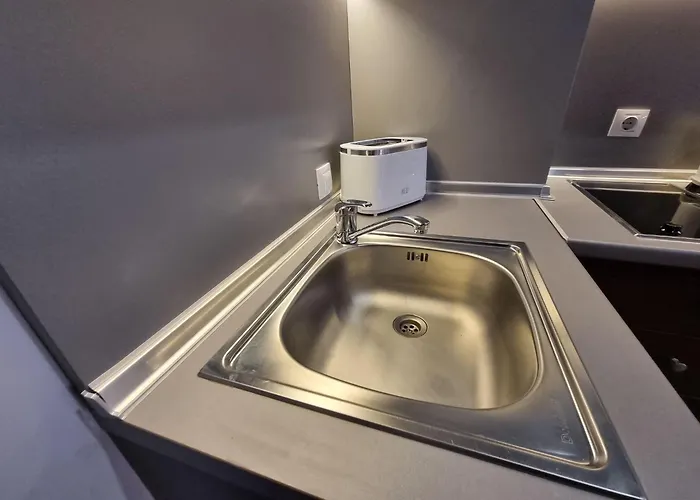 Mountain Paradise 2 - Quiet Cosy - Balcony, Wifi Apartman